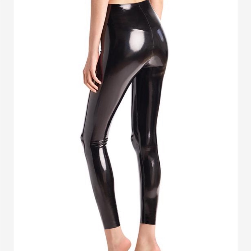 Commando faux patent leather leggings